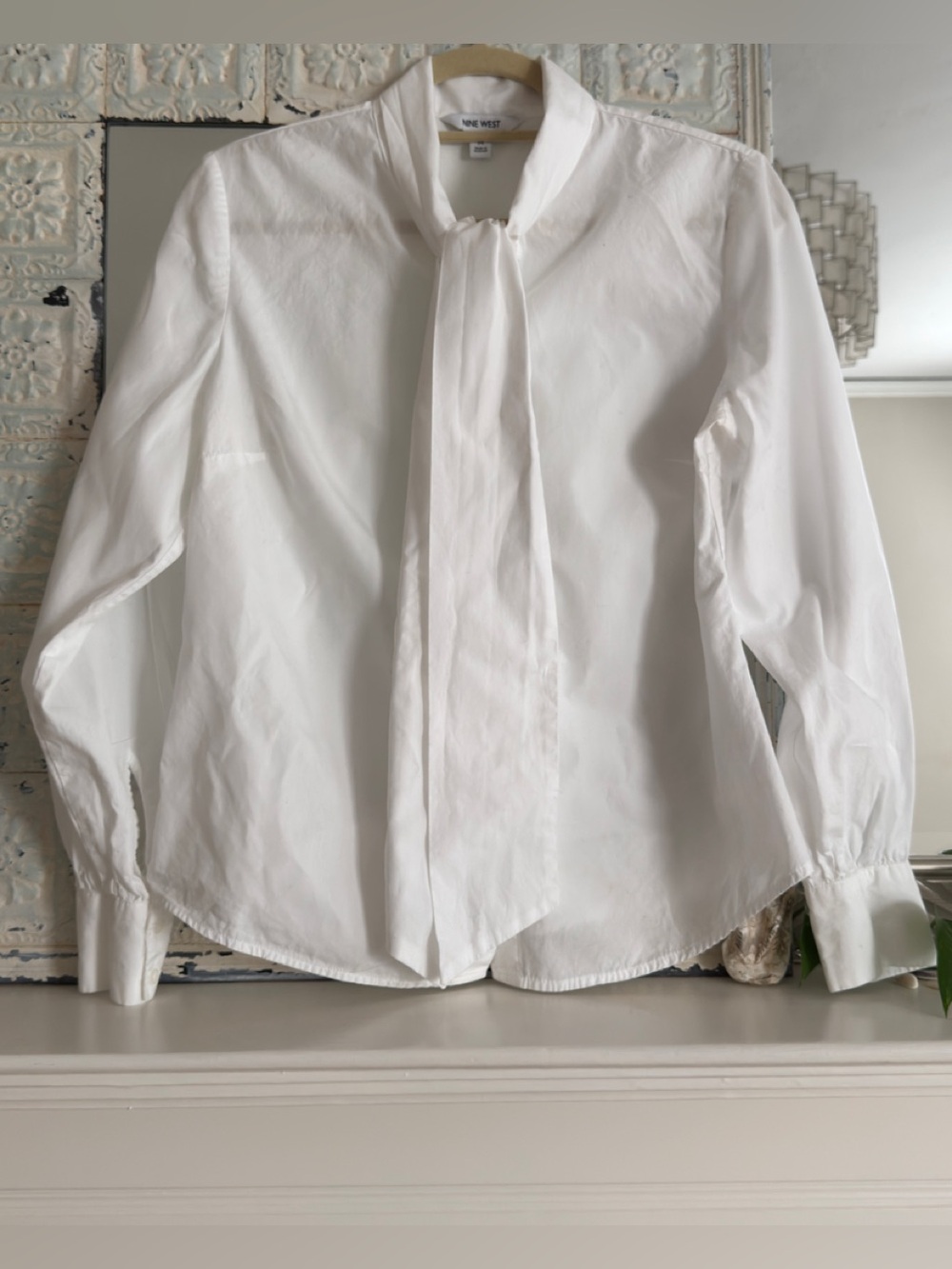 Crisp White Vintage 90’s Puzzy 🐈 Bow Blouse